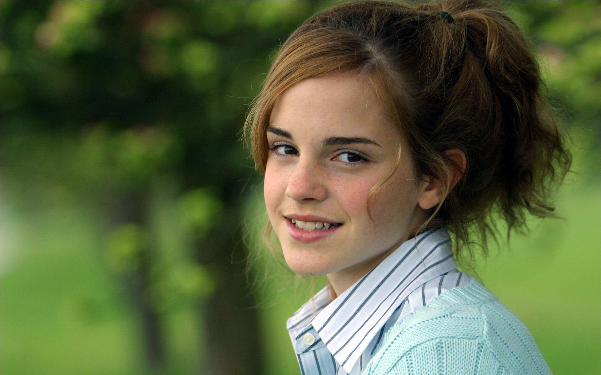 Free download Emma Watson background ID:249988 hd 1920x1200 for PC